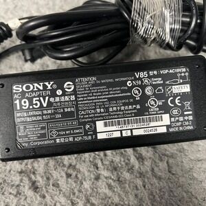 OEM Sony AC Adapter 19.5V Vaio Laptop Charger Power Supply Genuine‎ VGP-AC19V38